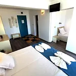 Largo Hotel