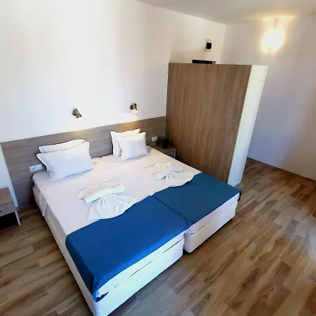 Largo ساني بيتش