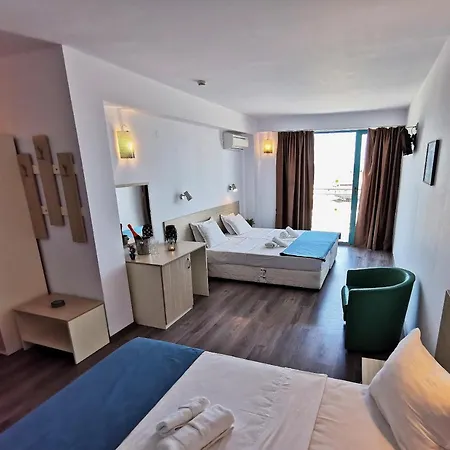 Largo Hotell Slăntjev Brjag