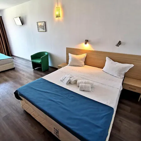 Largo فندق ساني بيتش