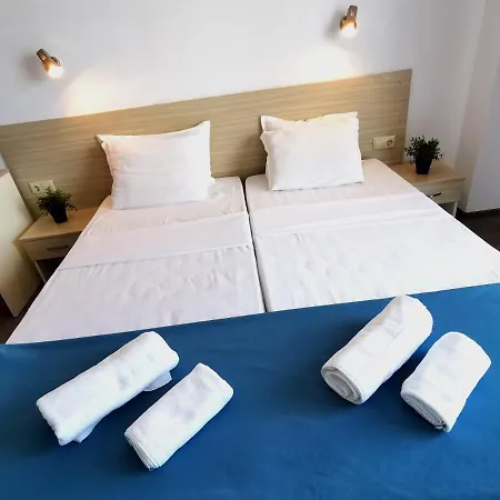 Largo ساني بيتش