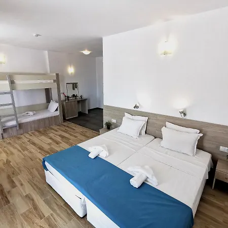 Largo 3* Солнечный берег