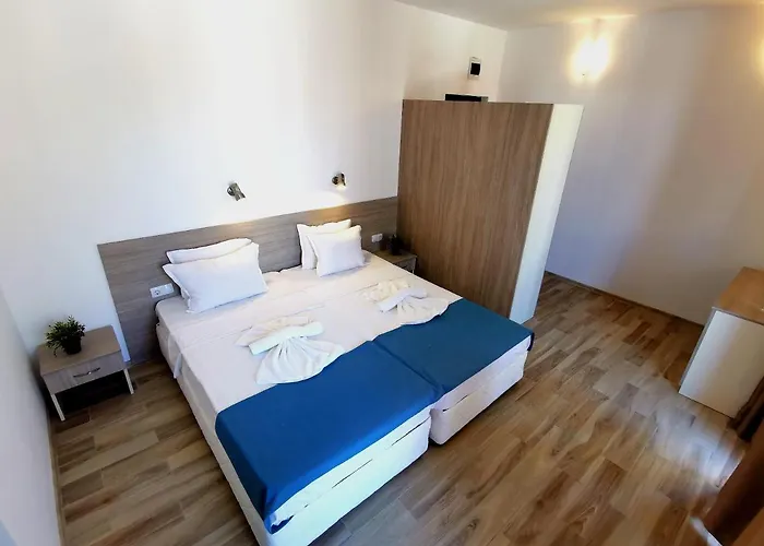 Largo Słoneczny Brzeg