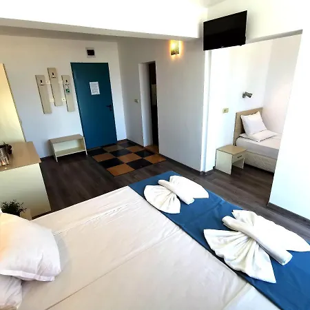 Largo Otel